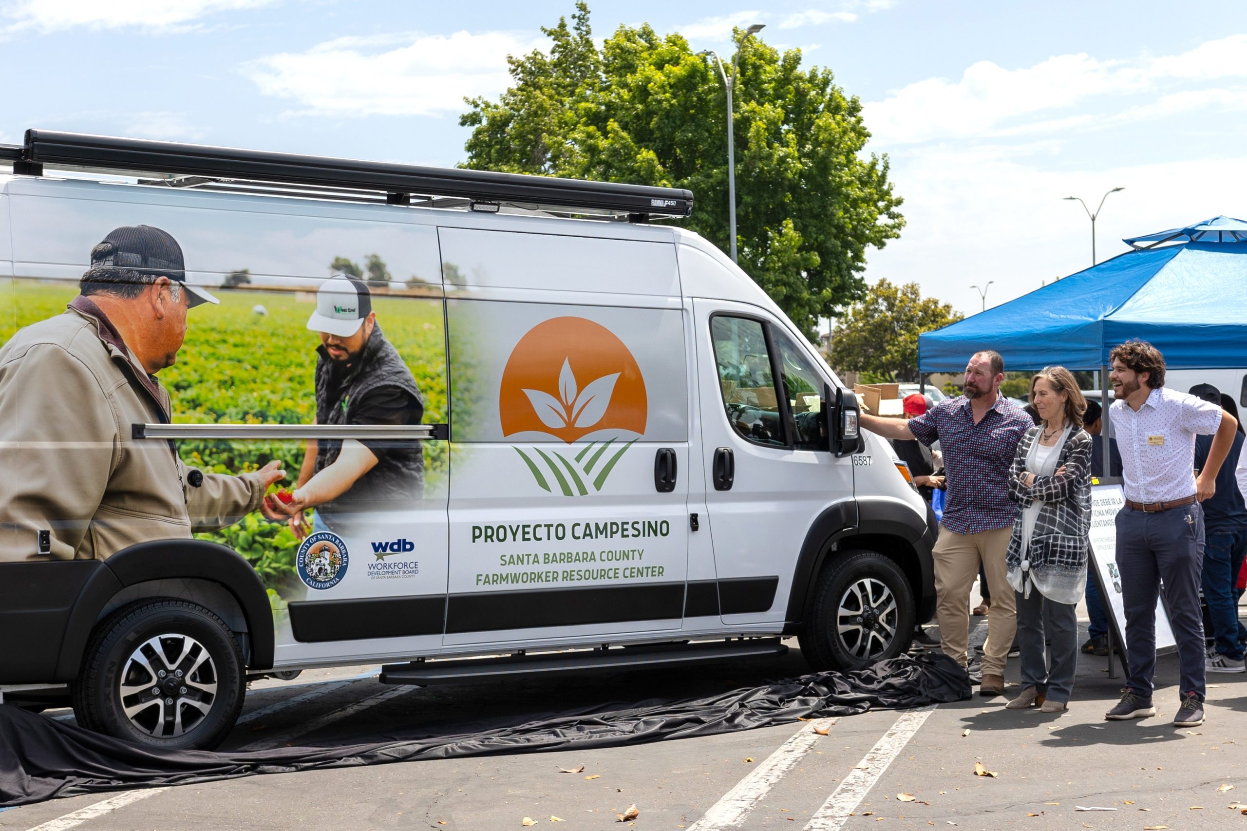 Read more about the article County kicks off new mobile farmworker resource center